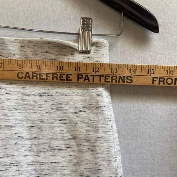 Wilfred Aritzia Liz Wool Blend Pencil Skirt Heather Sz S - Picture 7 of 8